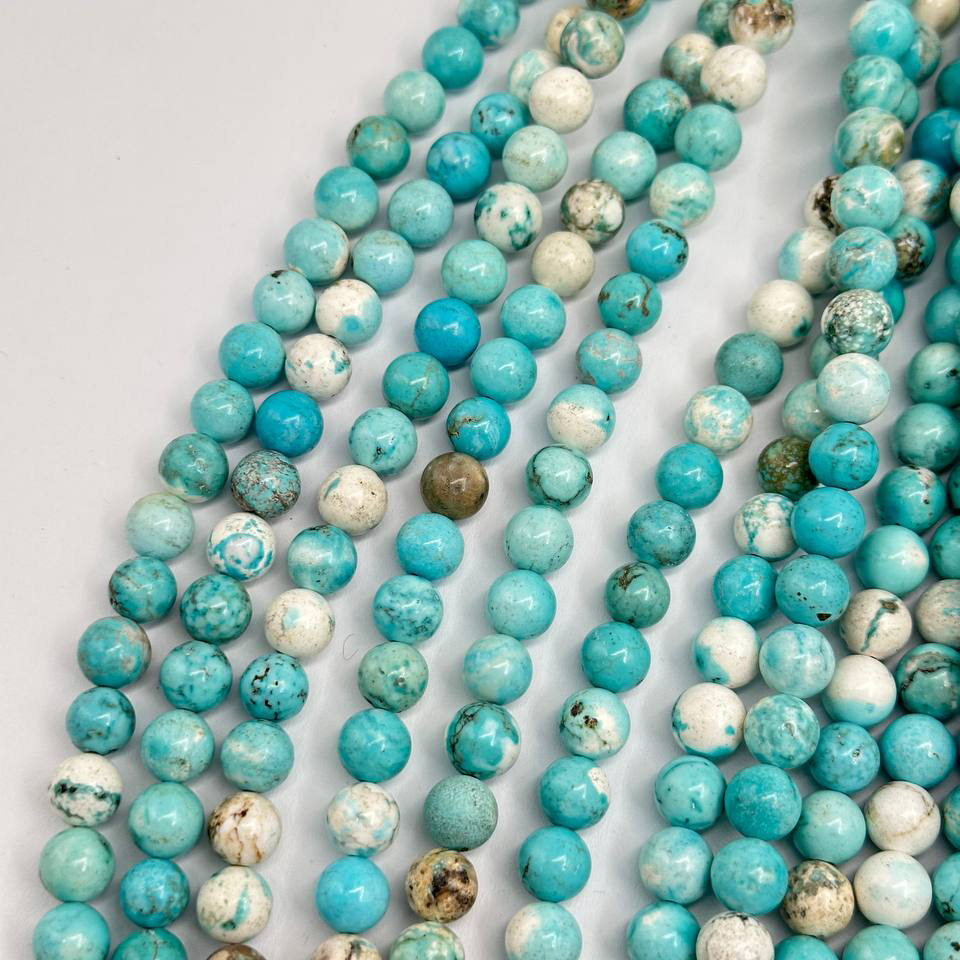 Бусины Турквенит гладкий глянцевый размеры 4мм 6мм 8мм натуральный камень