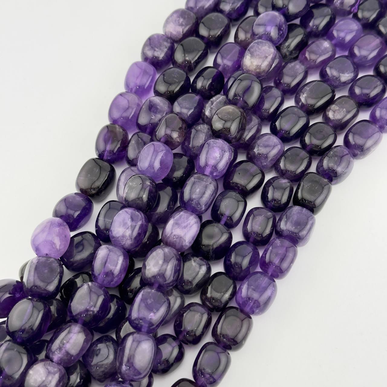 Аметист темный размер 13*17мм натуральный камень