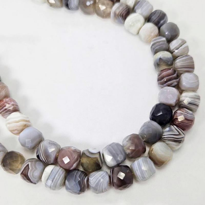 Бусины Агат Ботсвана форма кубическая с огранкой размер 8мм натуральный камень