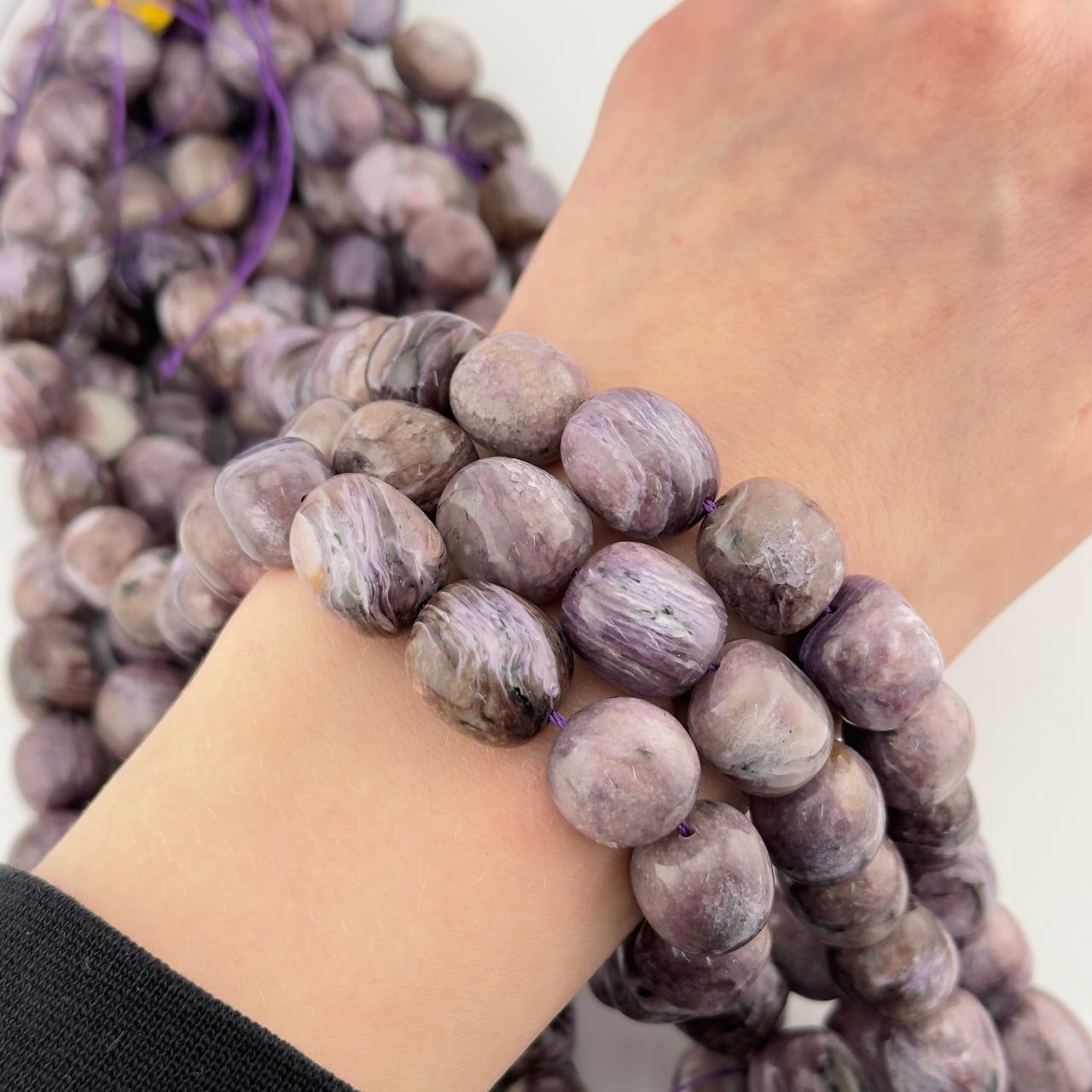 Бусины Чароит гладкий глянцевый 16*13мм натуральный камень